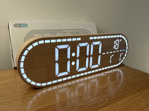 Wood effect led digital - wood,